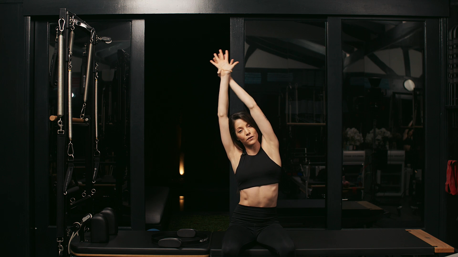 Preview of Upper Body Mat Stretch 001