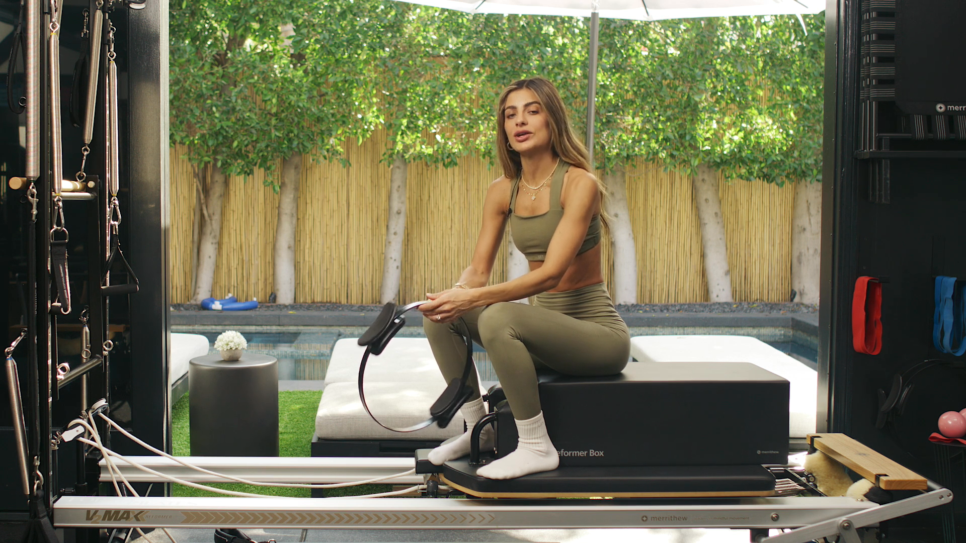 Preview of 10 Min Mat | Inner Thigh, Glute & Ab Burn