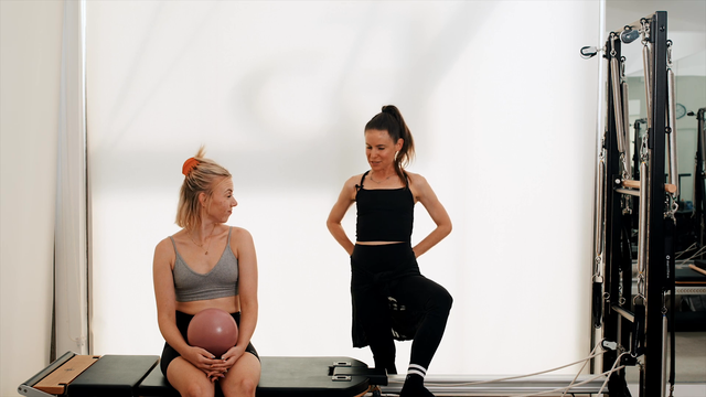 Preview of 10 Min Reformer | Abs and Booty Burn