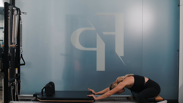 Preview of Full Body Reformer Flow 009