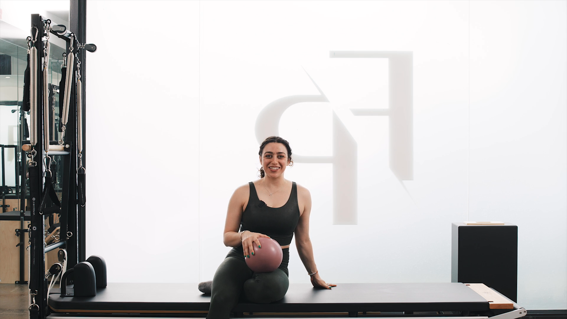 Preview of 10 Min Mat | Glutes