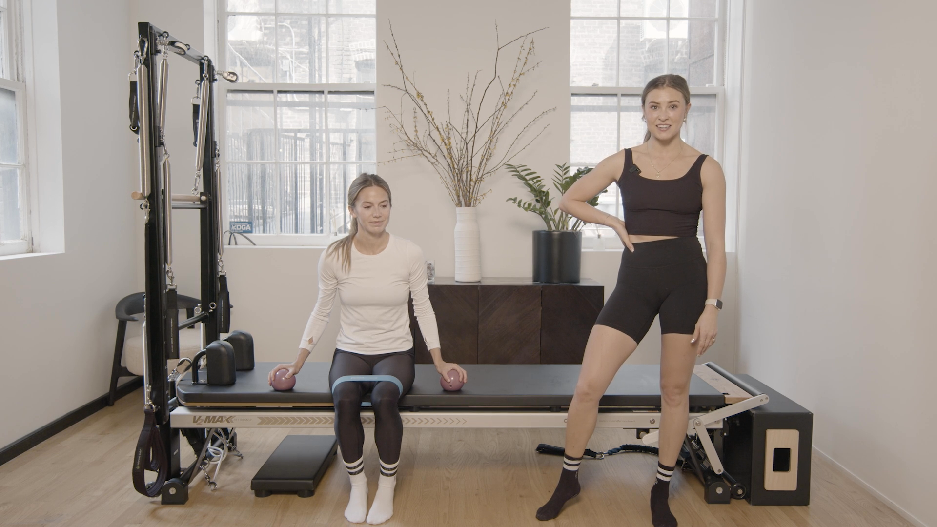 Preview of 25 Min Mat | Instructional Full Body