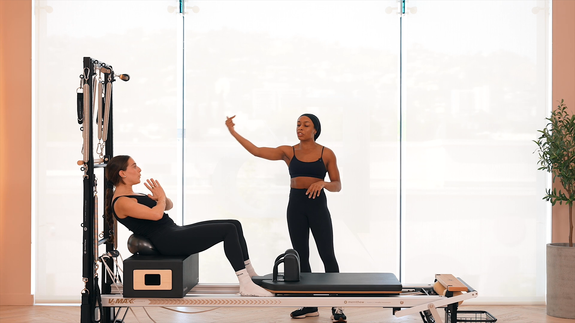 Preview of Core + Glutes Reformer Flow 004