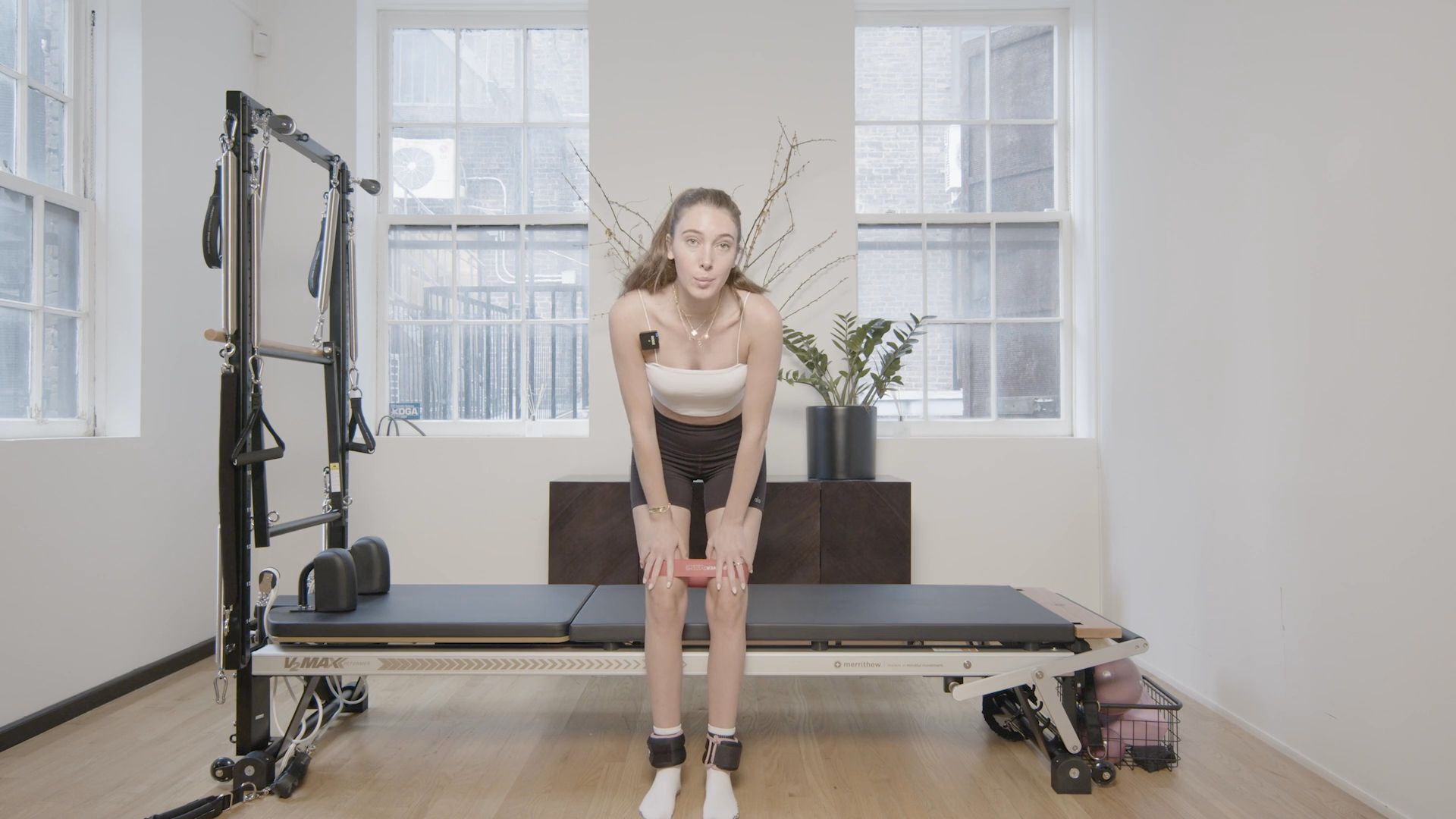 Preview of 25 Min Mat | Full Body | Resistance Band & Ankle Weights