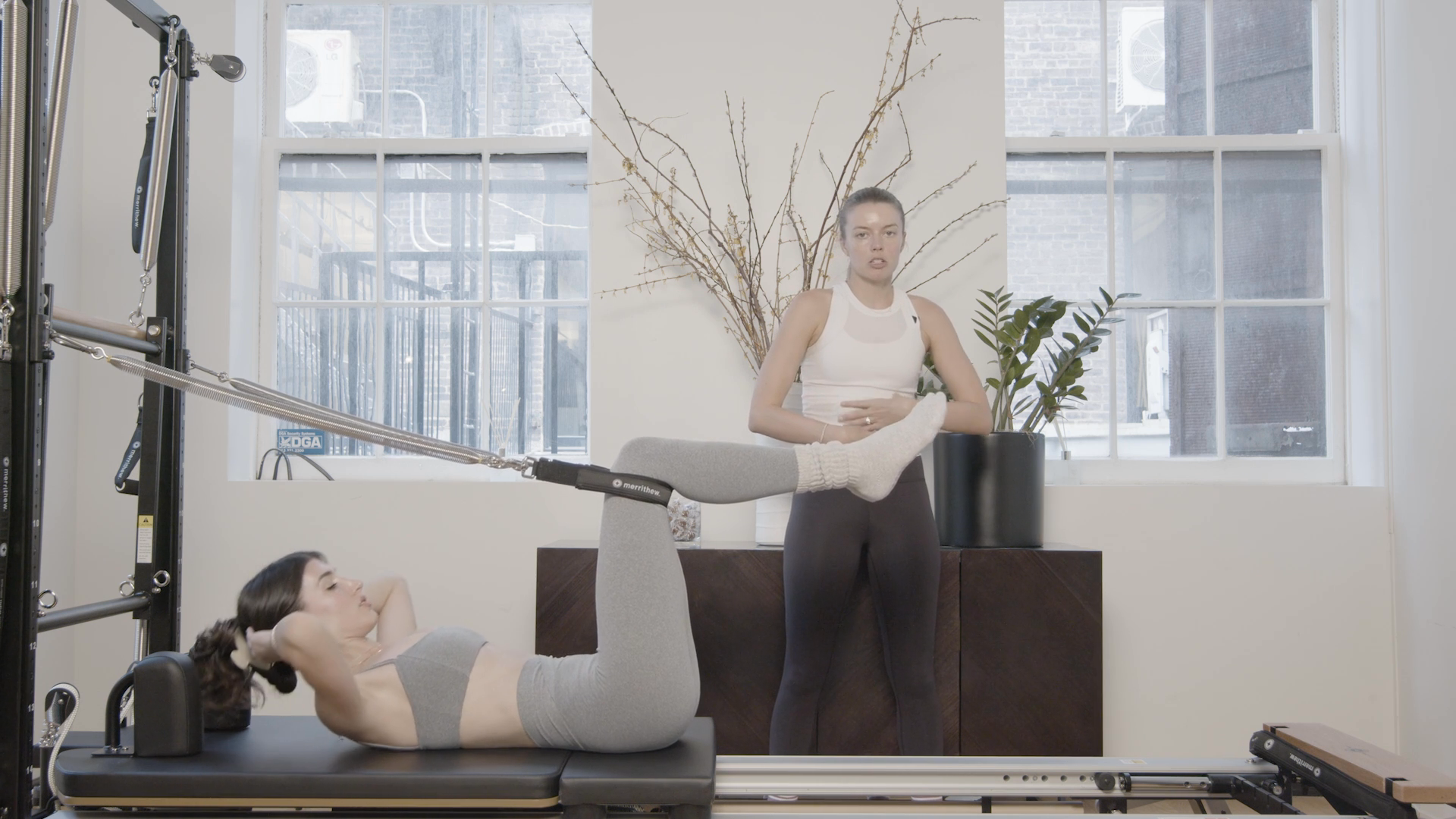 Preview of Full Body Reformer Sculpt & Burn 004