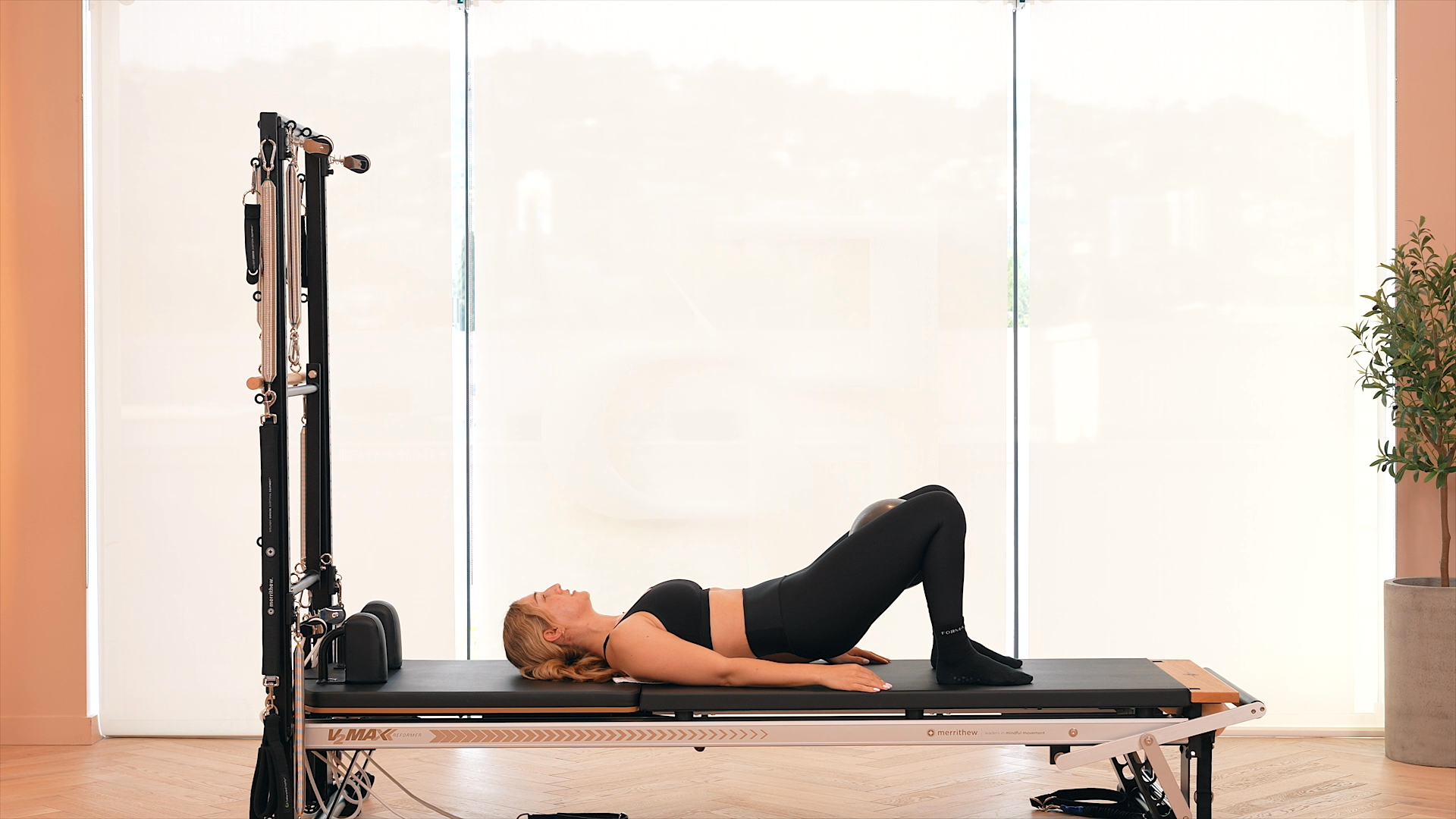 Preview of Deep Focus Mat: Glutes 007