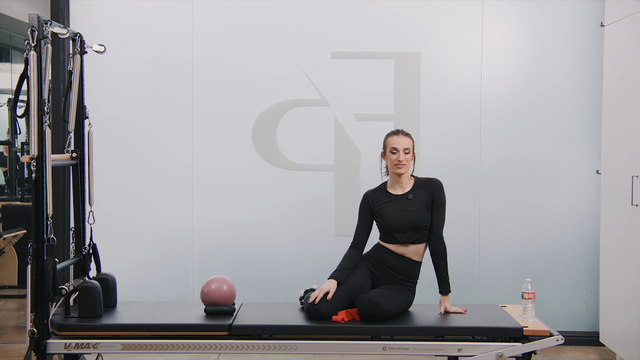 Preview of 25 Min Mat | Glutes and Abs