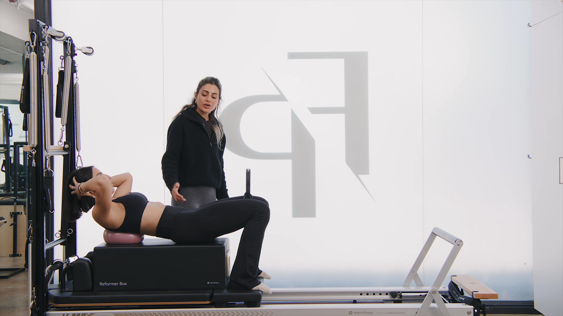Preview of Full Body Reformer Sculpt & Burn 001
