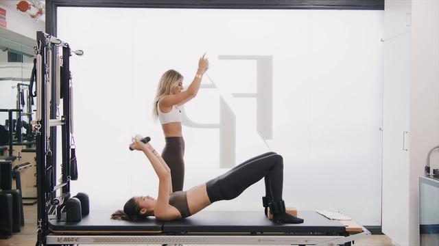 Preview of 20 Min Mat | Lower Body | 08.06