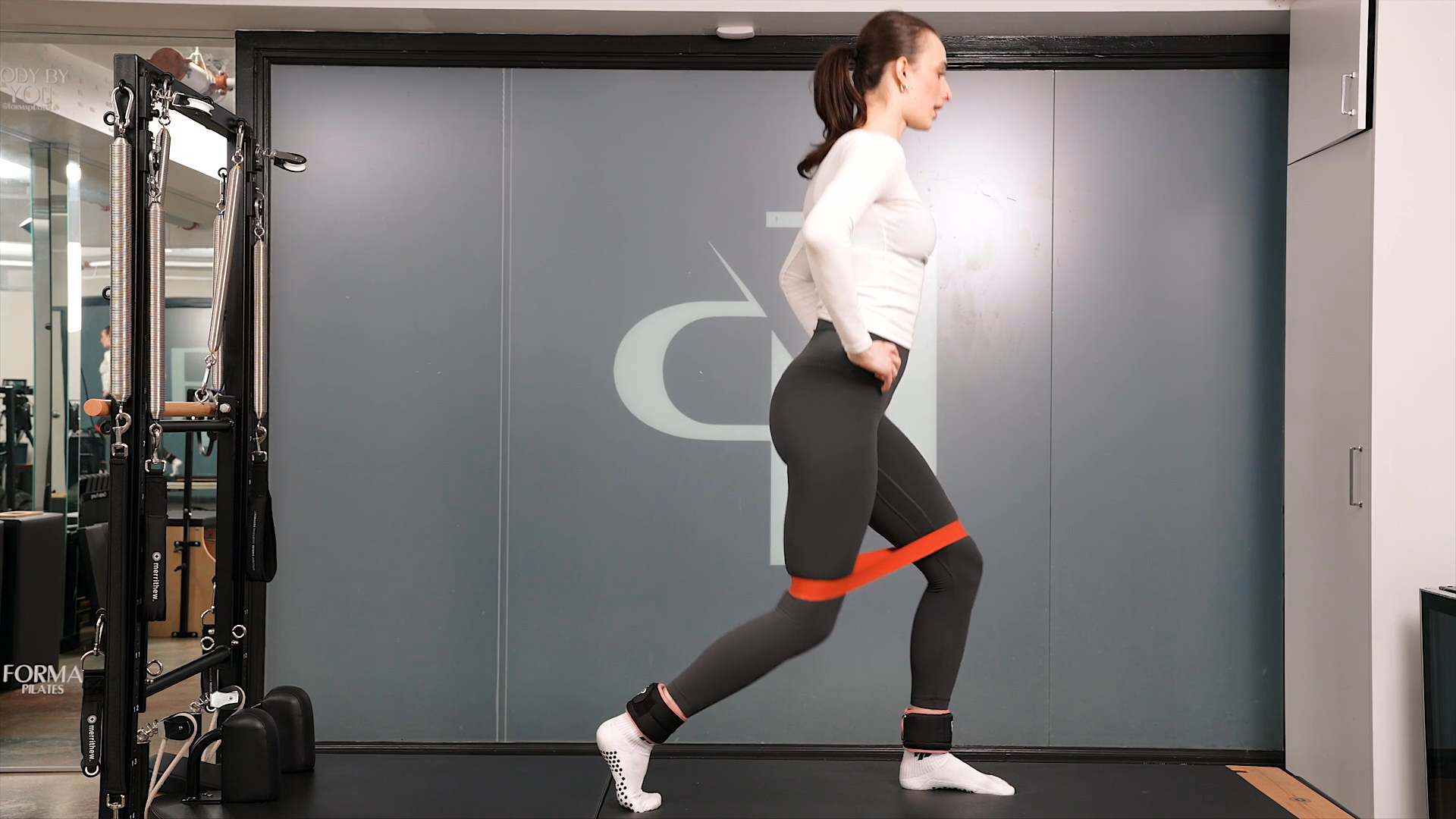 Preview of Mat Glutes & Hamstrings 001