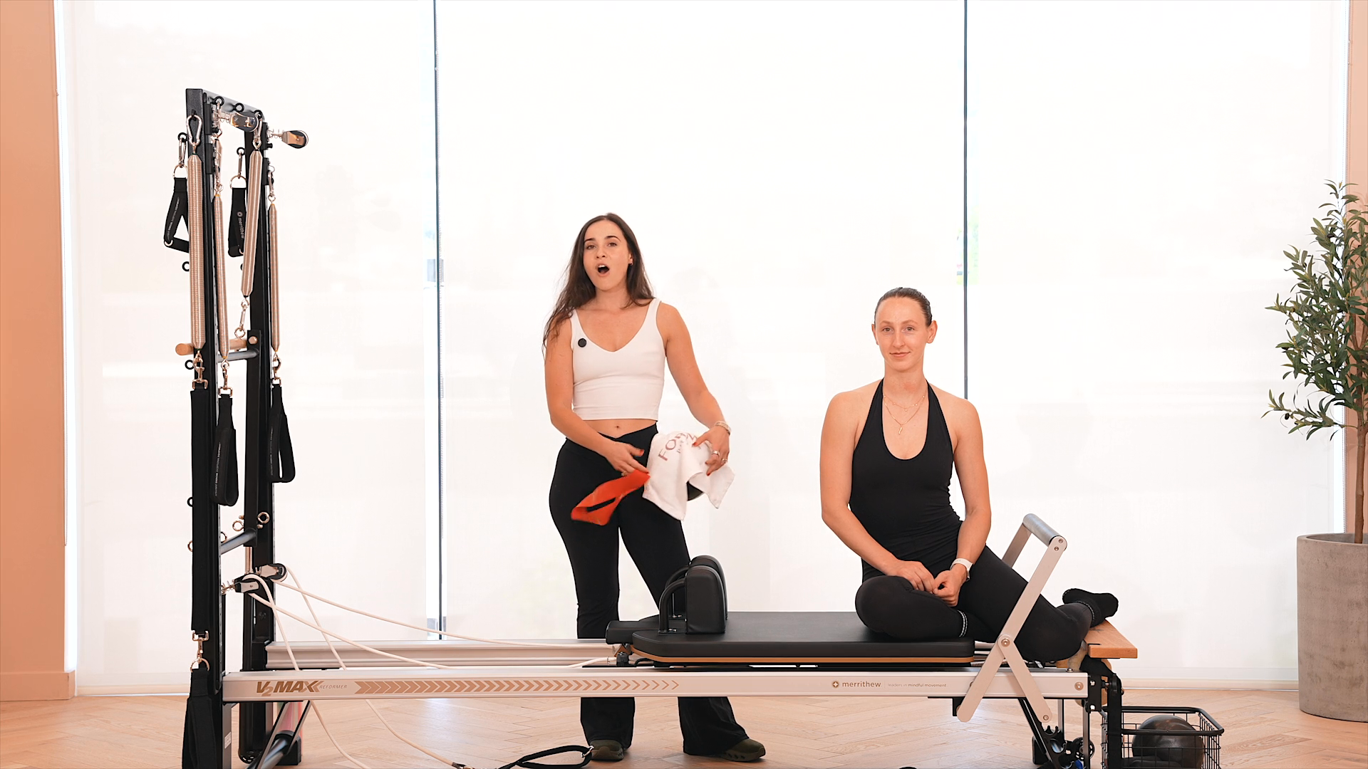 Preview of 20 min Reformer | Core and Glutes