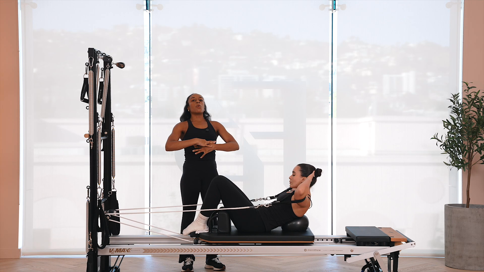 Preview of Glutes & Core Reformer 005