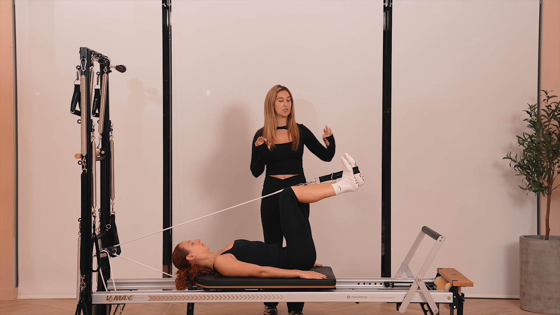 Preview of Glutes & Core Reformer 001